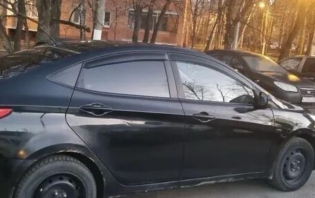 Hyundai Solaris II рестайлинг, 2014 год, 560 000 рублей, 3 фотография