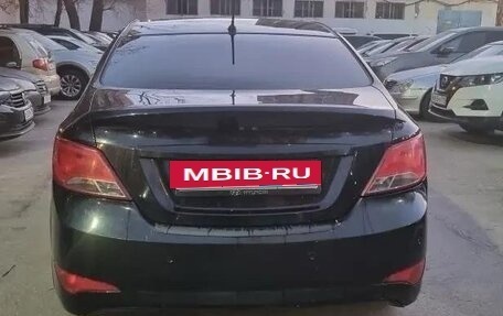 Hyundai Solaris II рестайлинг, 2014 год, 560 000 рублей, 4 фотография