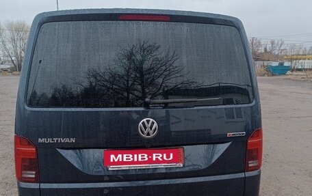 Volkswagen Multivan T6 рестайлинг, 2022 год, 8 980 000 рублей, 5 фотография