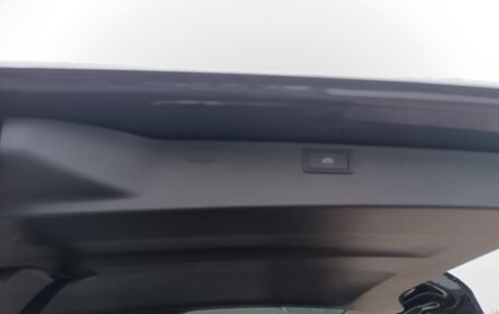 Volkswagen Multivan T6 рестайлинг, 2022 год, 8 980 000 рублей, 10 фотография