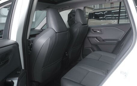 Toyota RAV4, 2026 год, 4 699 000 рублей, 11 фотография