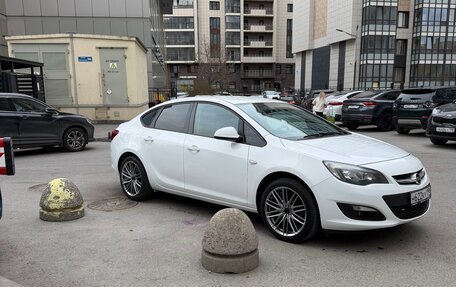 Opel Astra J, 2013 год, 900 000 рублей, 5 фотография