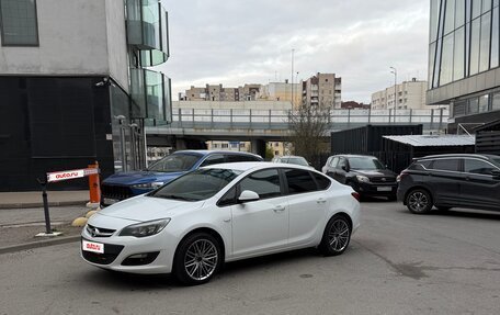 Opel Astra J, 2013 год, 900 000 рублей, 9 фотография