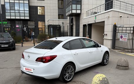 Opel Astra J, 2013 год, 900 000 рублей, 6 фотография