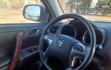 Toyota Highlander III, 2013 год, 2 000 000 рублей, 3 фотография