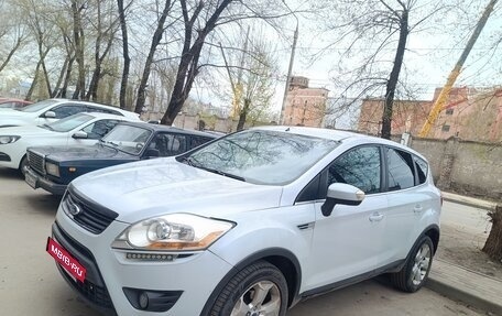 Ford Kuga III, 2010 год, 850 000 рублей, 2 фотография