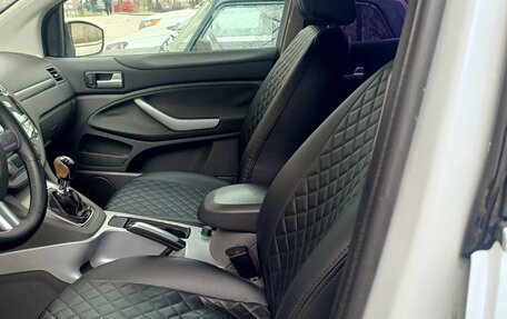 Ford Kuga III, 2010 год, 850 000 рублей, 16 фотография