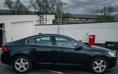 Volvo S60 III, 2011 год, 850 000 рублей, 3 фотография