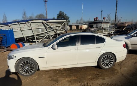 BMW 5 серия, 2011 год, 1 750 000 рублей, 3 фотография