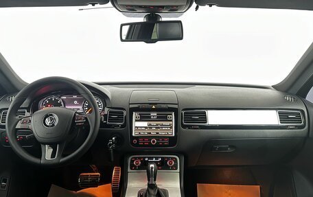 Volkswagen Touareg III, 2010 год, 1 650 000 рублей, 16 фотография