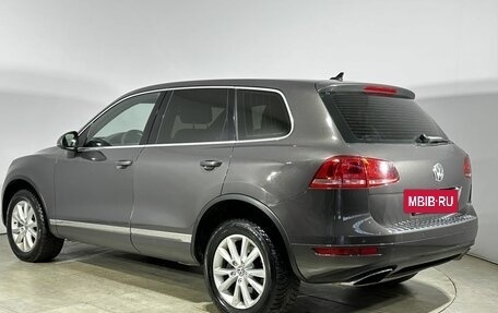 Volkswagen Touareg III, 2010 год, 1 650 000 рублей, 10 фотография