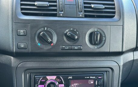 Skoda Fabia II, 2012 год, 850 000 рублей, 17 фотография