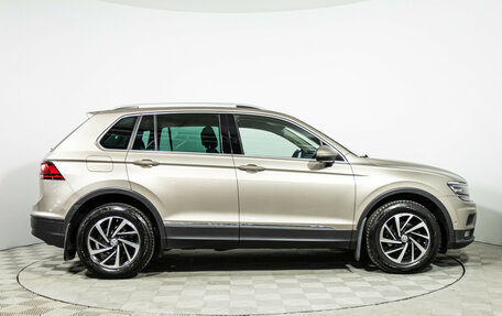 Volkswagen Tiguan II, 2018 год, 1 749 777 рублей, 4 фотография