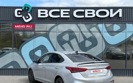 Hyundai Solaris II рестайлинг, 2018 год, 834 000 рублей, 3 фотография