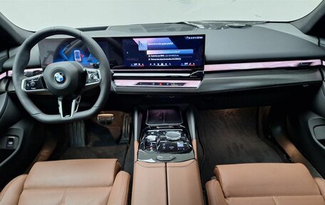 BMW 5 серия, 2025 год, 9 555 000 рублей, 21 фотография
