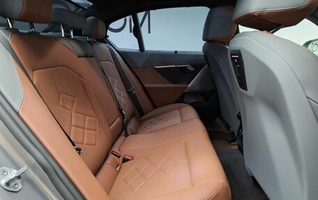 BMW 5 серия, 2025 год, 9 555 000 рублей, 19 фотография