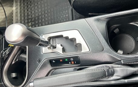 Toyota RAV4, 2018 год, 2 790 000 рублей, 7 фотография