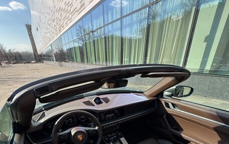 Porsche 911, 2021 год, 17 500 000 рублей, 17 фотография