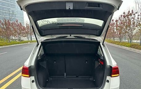 Volkswagen Tharu, 2022 год, 1 990 000 рублей, 9 фотография