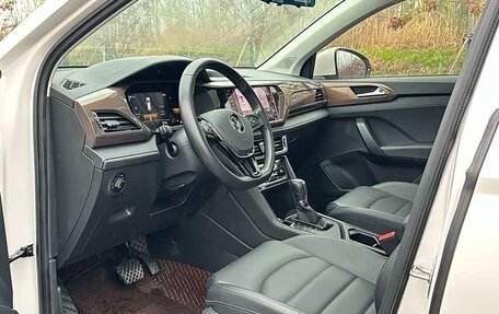 Volkswagen Tharu, 2022 год, 1 990 000 рублей, 12 фотография