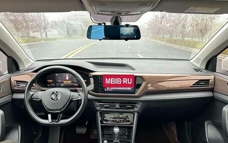 Volkswagen Tharu, 2022 год, 1 990 000 рублей, 10 фотография