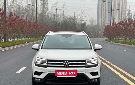 Volkswagen Tharu, 2022 год, 1 990 000 рублей, 2 фотография