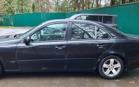 Mercedes-Benz E-Класс, 2002 год, 500 000 рублей, 2 фотография