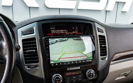 Mitsubishi Pajero IV, 2020 год, 3 990 000 рублей, 13 фотография