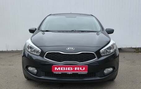 KIA cee'd III, 2013 год, 1 295 000 рублей, 2 фотография