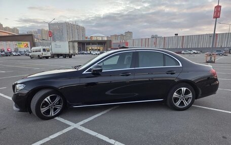 Mercedes-Benz E-Класс, 2019 год, 2 600 000 рублей, 5 фотография