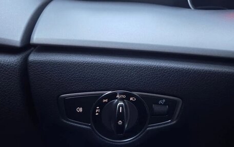 Mercedes-Benz E-Класс, 2019 год, 2 600 000 рублей, 13 фотография