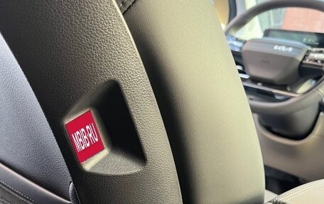 KIA Carnival, 2025 год, 4 990 000 рублей, 21 фотография