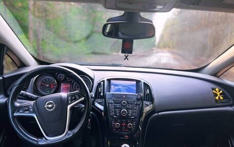 Opel Astra J, 2012 год, 850 000 рублей, 9 фотография