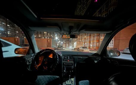 Mercedes-Benz E-Класс, 1999 год, 500 000 рублей, 8 фотография