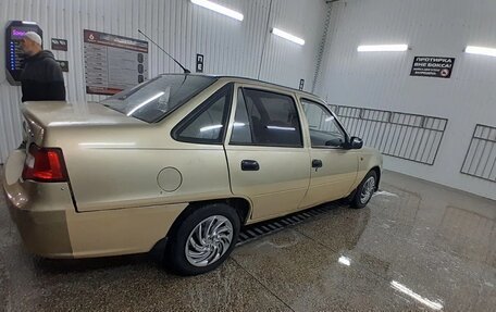 Daewoo Nexia I рестайлинг, 2010 год, 95 000 рублей, 4 фотография