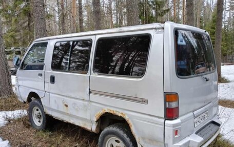 Mitsubishi Delica III, 1993 год, 250 000 рублей, 5 фотография