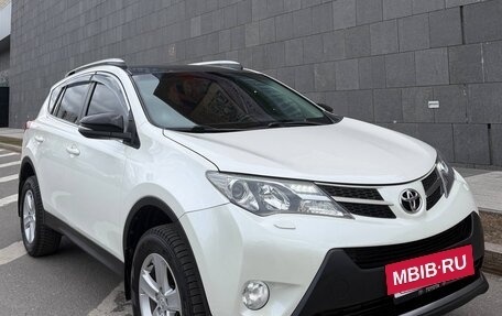Toyota RAV4, 2013 год, 1 930 000 рублей, 7 фотография