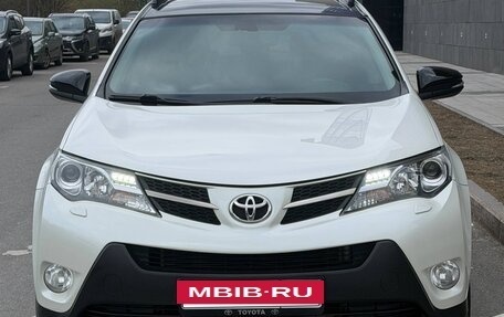 Toyota RAV4, 2013 год, 1 930 000 рублей, 2 фотография
