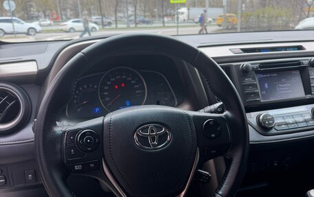 Toyota RAV4, 2013 год, 1 930 000 рублей, 14 фотография