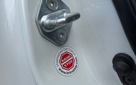 Toyota RAV4, 2013 год, 1 930 000 рублей, 21 фотография