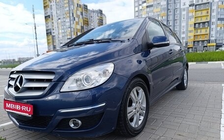 Mercedes-Benz B-Класс, 2008 год, 560 000 рублей, 2 фотография