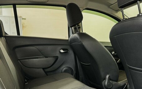 Renault Sandero II рестайлинг, 2020 год, 1 300 000 рублей, 13 фотография