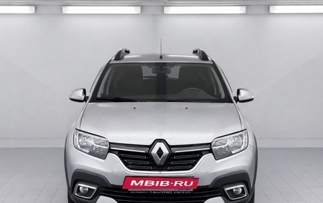 Renault Sandero II рестайлинг, 2020 год, 1 300 000 рублей, 2 фотография