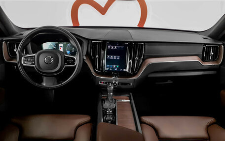 Volvo XC60 II, 2021 год, 5 450 000 рублей, 8 фотография