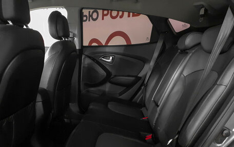 Hyundai ix35 I рестайлинг, 2013 год, 1 300 000 рублей, 10 фотография