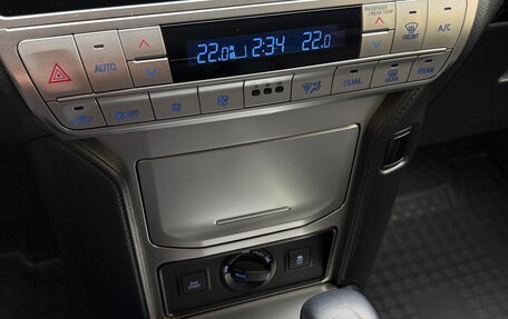 Toyota Land Cruiser Prado 150 рестайлинг 2, 2019 год, 5 350 000 рублей, 28 фотография