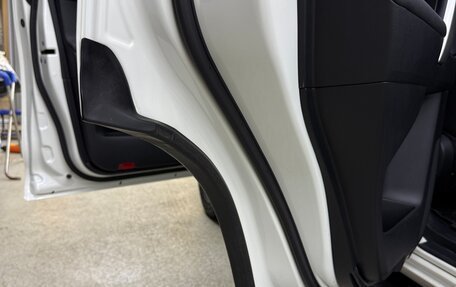 Toyota Land Cruiser Prado 150 рестайлинг 2, 2019 год, 5 350 000 рублей, 22 фотография