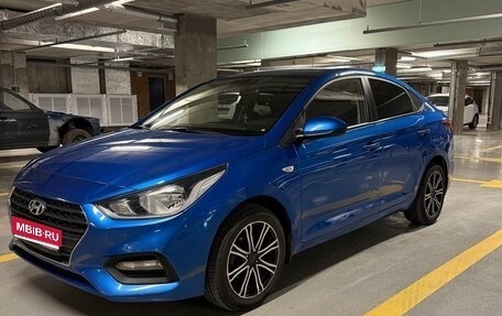Hyundai Solaris II рестайлинг, 2017 год, 1 230 000 рублей, 1 фотография