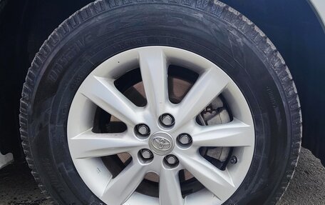 Toyota Wish II, 2011 год, 1 500 000 рублей, 12 фотография