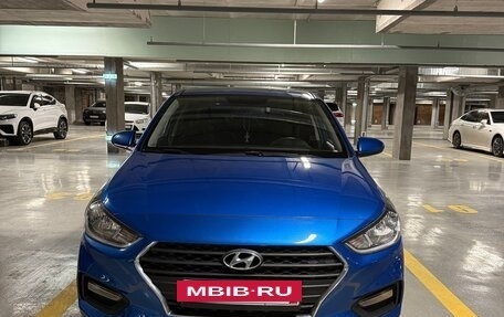 Hyundai Solaris II рестайлинг, 2017 год, 1 230 000 рублей, 2 фотография